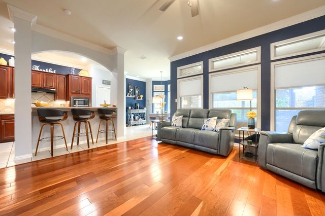 299 Brookwood Forest Drive, Sunnyvale, TX 75182