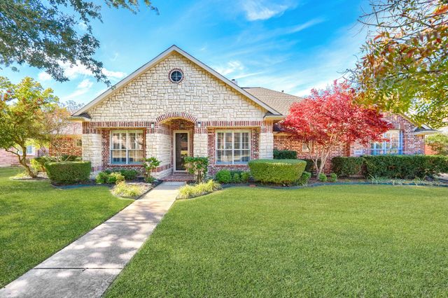 299 Brookwood Forest Drive, Sunnyvale, TX 75182