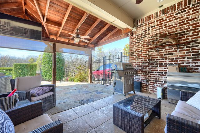 299 Brookwood Forest Drive, Sunnyvale, TX 75182