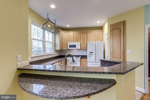 11472 WATERHAVEN CT, Reston, VA 20190