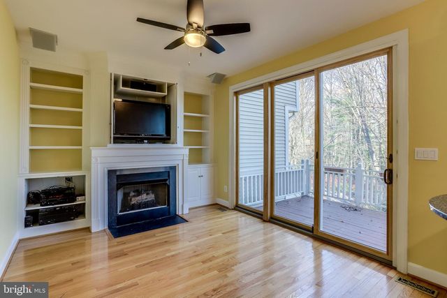 11472 WATERHAVEN CT, Reston, VA 20190
