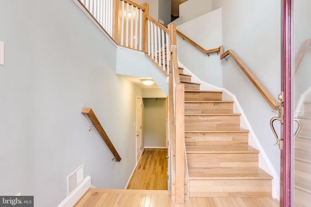 11472 WATERHAVEN CT, Reston, VA 20190