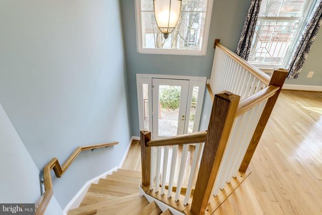 11472 WATERHAVEN CT, Reston, VA 20190