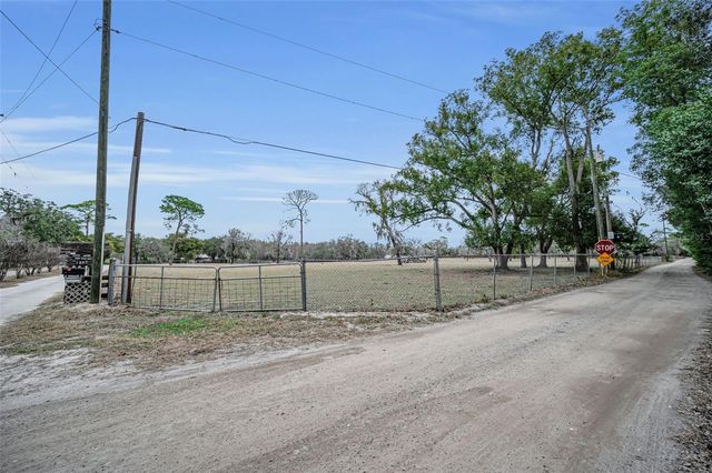 7230 OLD HOMESTEAD ROAD, New Port Richey, FL 34654