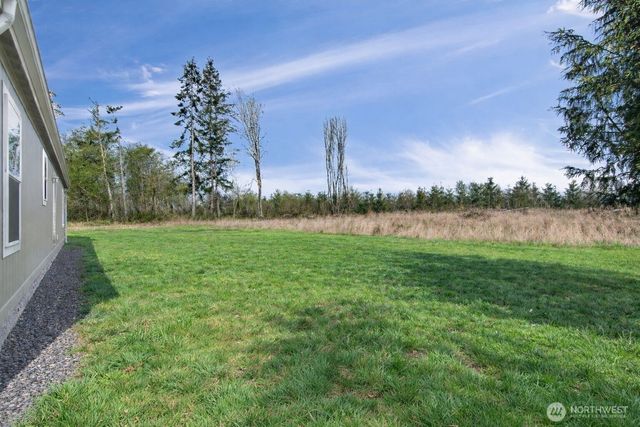 1369 Centralia Alpha Road, Chehalis, WA 98532