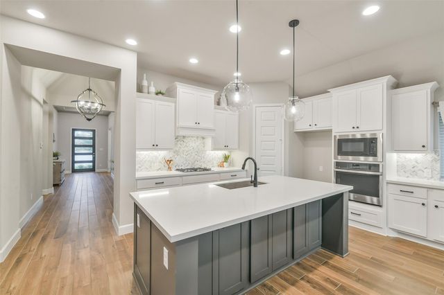 20423 Avelignese Way, Tomball, TX 77377