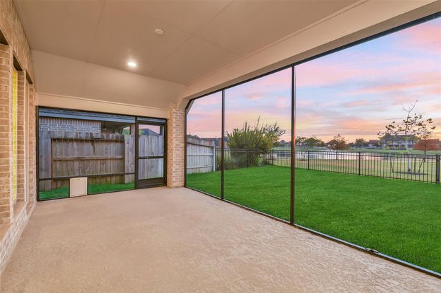 20423 Avelignese Way, Tomball, TX 77377