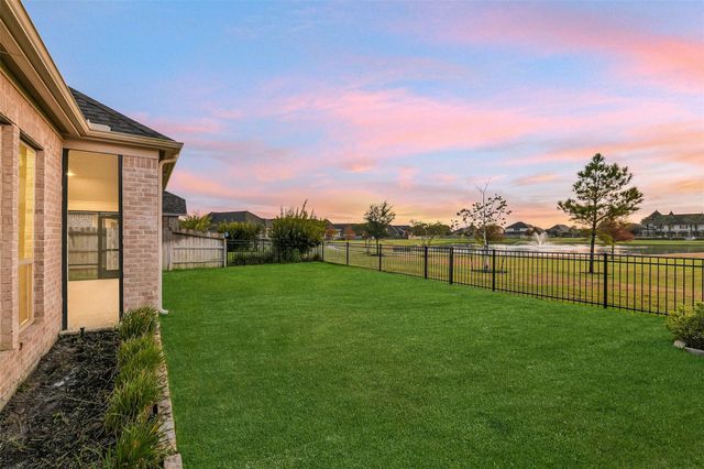 20423 Avelignese Way, Tomball, TX 77377