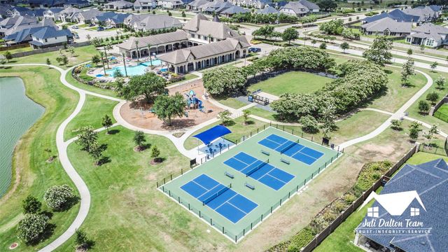 20423 Avelignese Way, Tomball, TX 77377