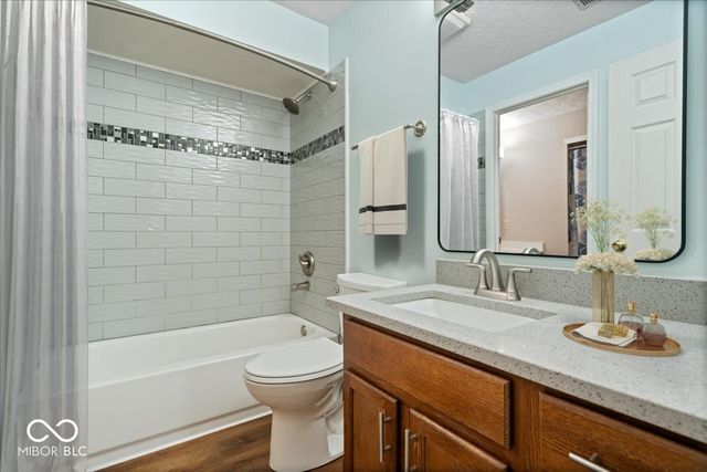 7475 Wood Court, Fishers, IN 46038