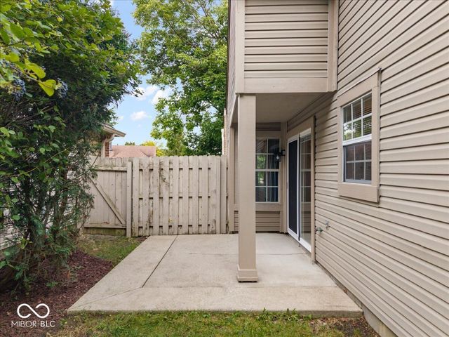7475 Wood Court, Fishers, IN 46038