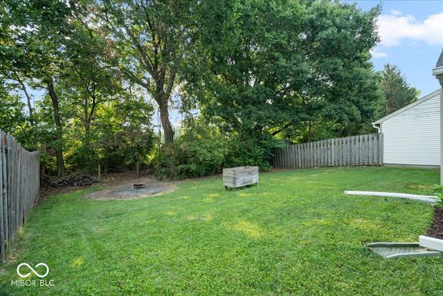 7475 Wood Court, Fishers, IN 46038