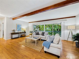 465 Winslow Way E #206, Bainbridge Island, WA 98110