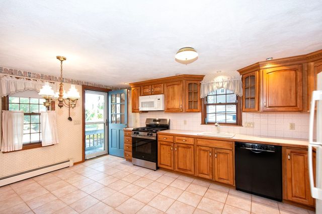 5 Bay Point Path, Marshfield, MA 02050