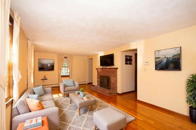 5 Bay Point Path, Marshfield, MA 02050