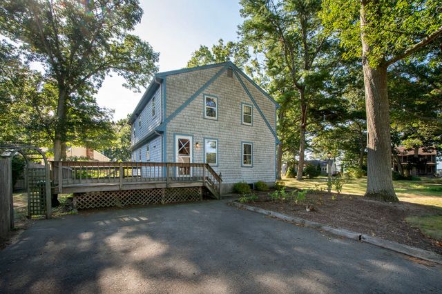 5 Bay Point Path, Marshfield, MA 02050
