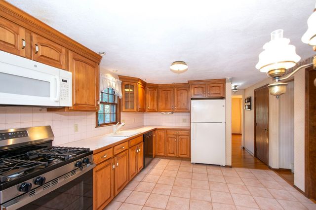 5 Bay Point Path, Marshfield, MA 02050