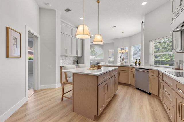 7128 DORNOUGH LANE, Bradenton, FL 34202