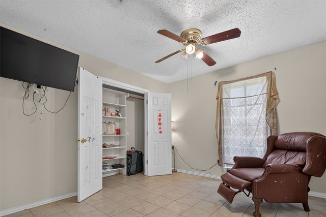 2224 Crockett Drive, Carrollton, TX 75006