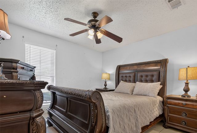 2224 Crockett Drive, Carrollton, TX 75006
