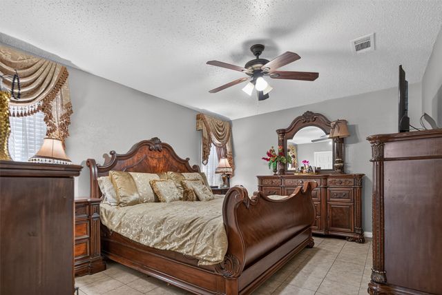 2224 Crockett Drive, Carrollton, TX 75006