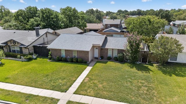 2224 Crockett Drive, Carrollton, TX 75006