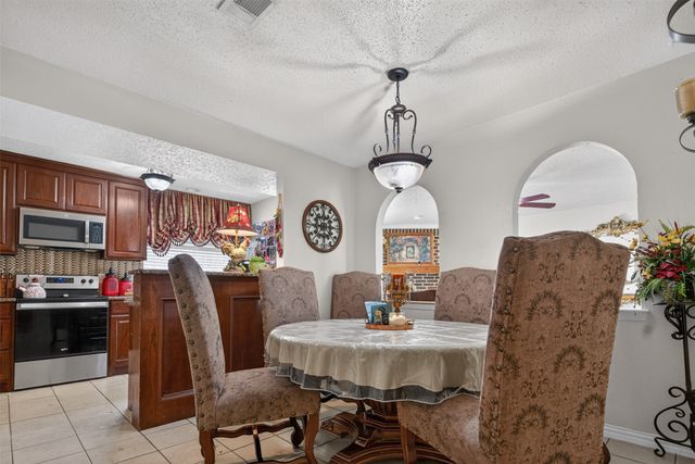 2224 Crockett Drive, Carrollton, TX 75006