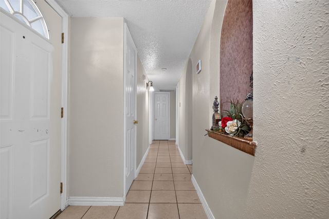 2224 Crockett Drive, Carrollton, TX 75006