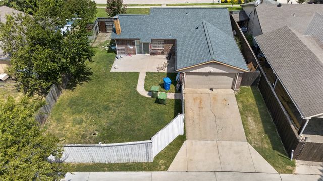 2224 Crockett Drive, Carrollton, TX 75006
