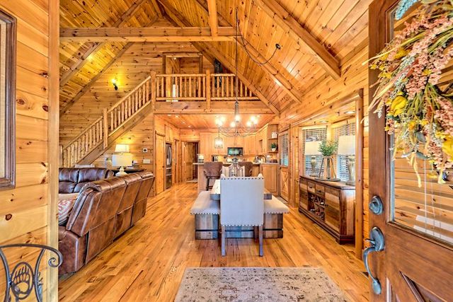 13 Spring Ridge Trail, Morganton, GA 30560