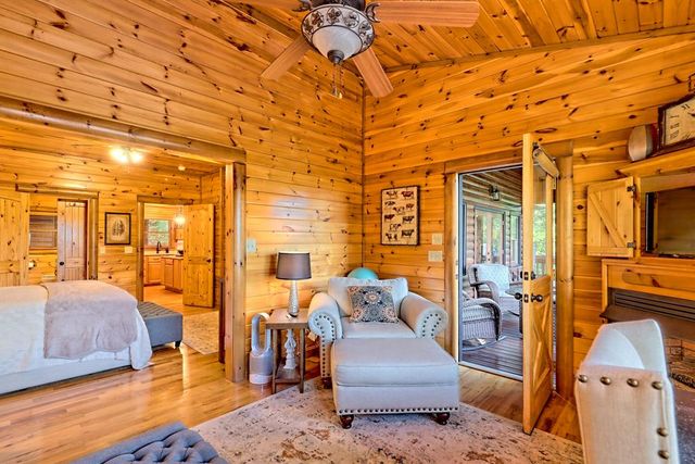 13 Spring Ridge Trail, Morganton, GA 30560