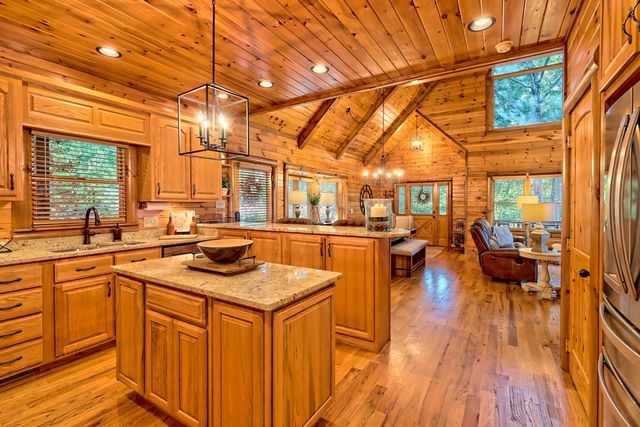 13 Spring Ridge Trail, Morganton, GA 30560