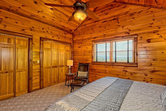 13 Spring Ridge Trail, Morganton, GA 30560