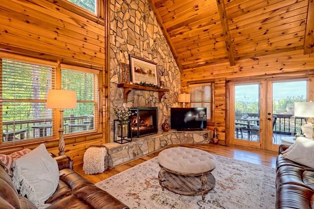 13 Spring Ridge Trail, Morganton, GA 30560