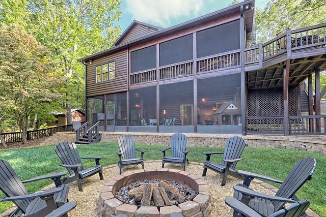 13 Spring Ridge Trail, Morganton, GA 30560