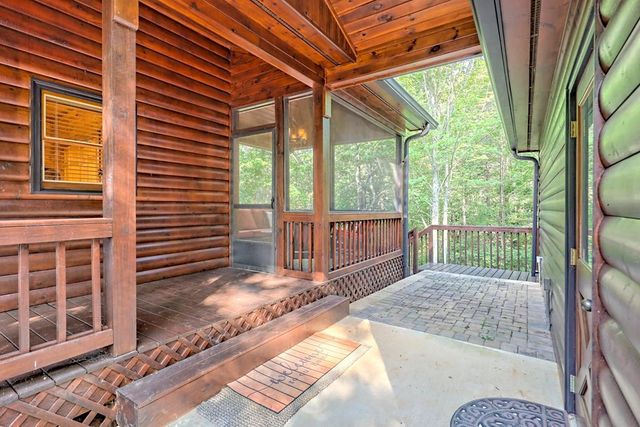 13 Spring Ridge Trail, Morganton, GA 30560