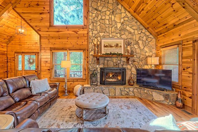 13 Spring Ridge Trail, Morganton, GA 30560