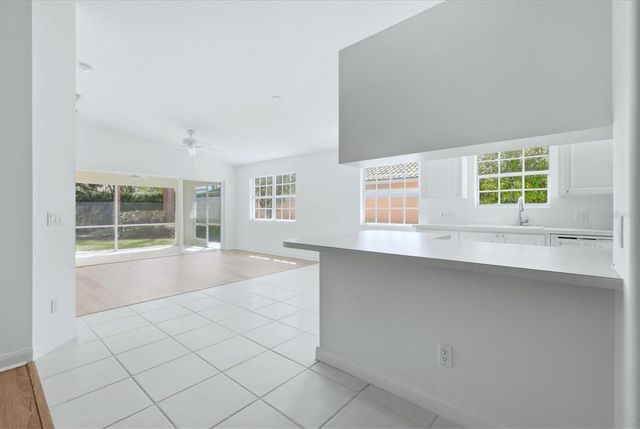 7559 QUINTO DRIVE, Sarasota, FL 34238