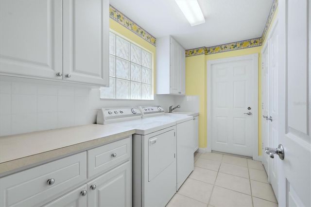 7559 QUINTO DRIVE, Sarasota, FL 34238