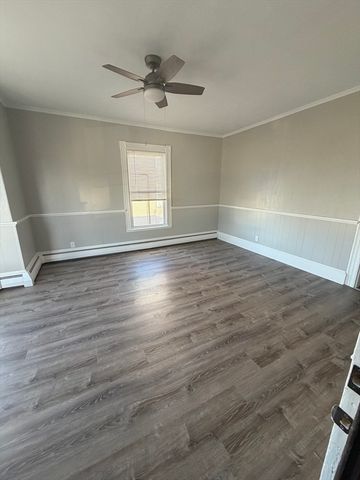 117 North St 3, Salem, MA 01970