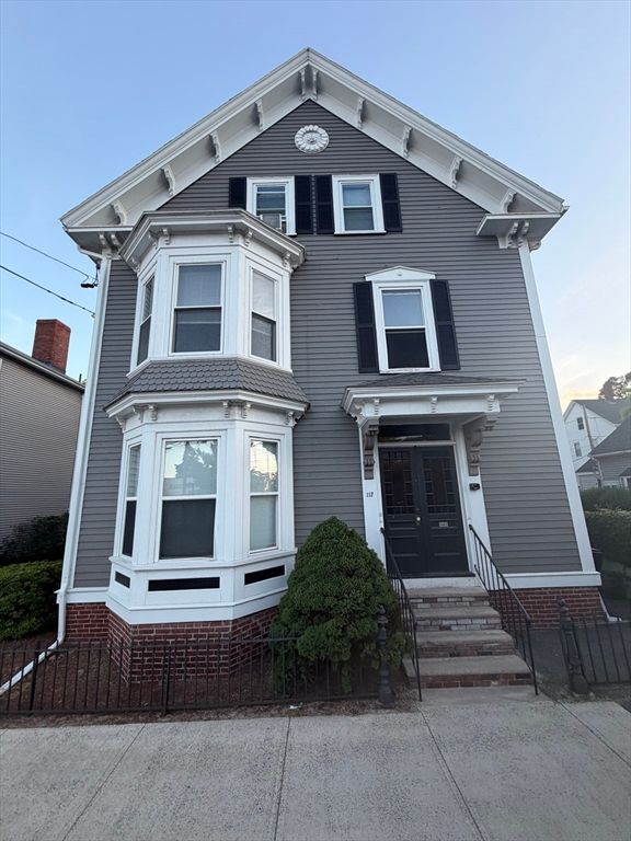 117 North St 3, Salem, MA 01970