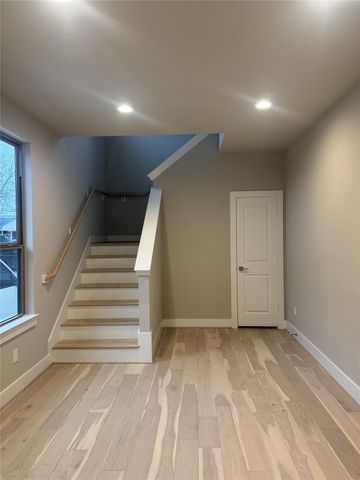 540 Janisch Road F, Houston, TX 77018