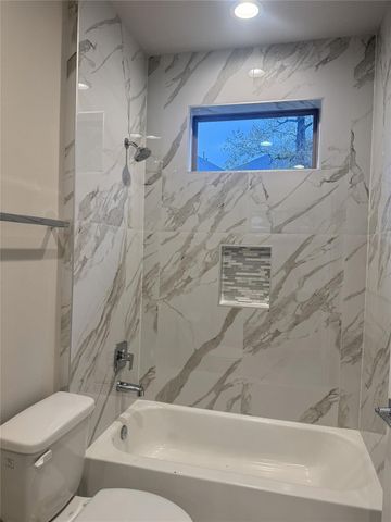 540 Janisch Road F, Houston, TX 77018