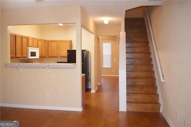 1214 Penhurst Way, Lawrenceville, GA 30043