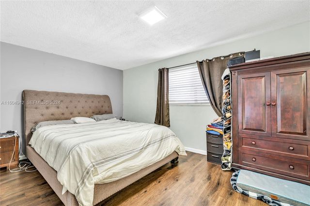 875 E 29th Street, Hialeah, FL 33013