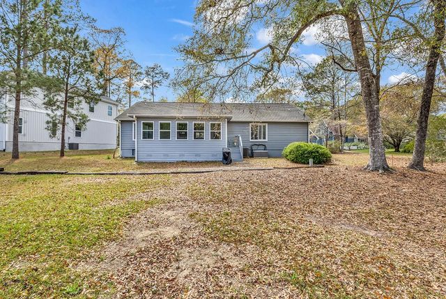 2214 Dykman Circle, Little River, SC 29566