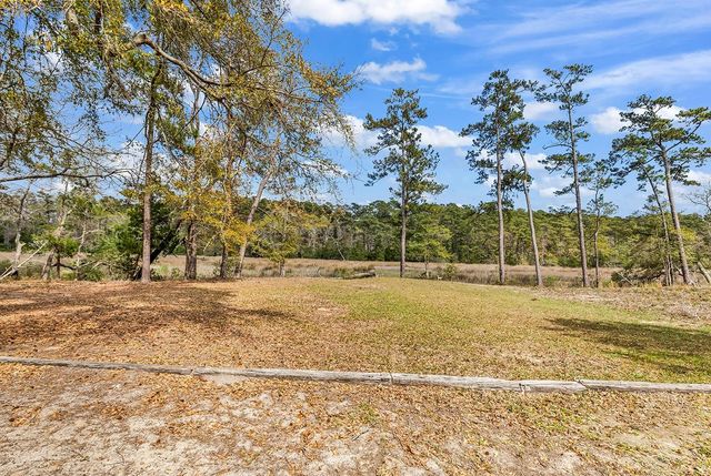 2214 Dykman Circle, Little River, SC 29566