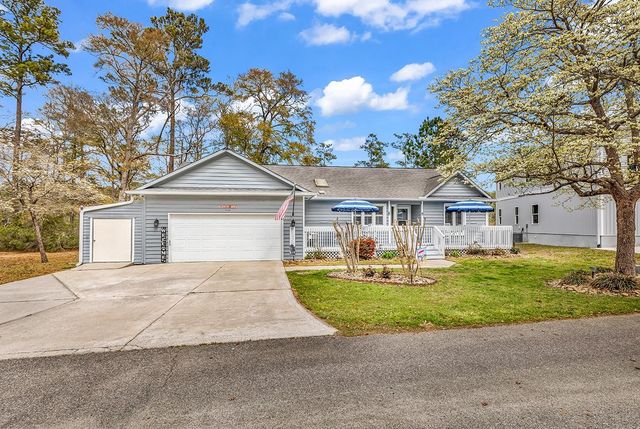 2214 Dykman Circle, Little River, SC 29566