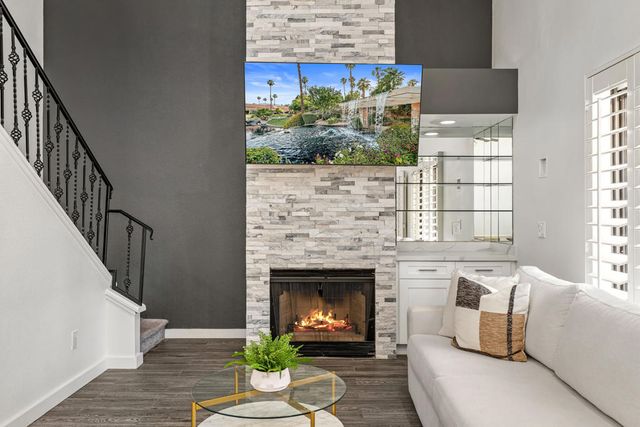 510 Flower Hill Lane, Palm Desert, CA 92260