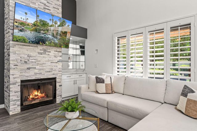 510 Flower Hill Lane, Palm Desert, CA 92260